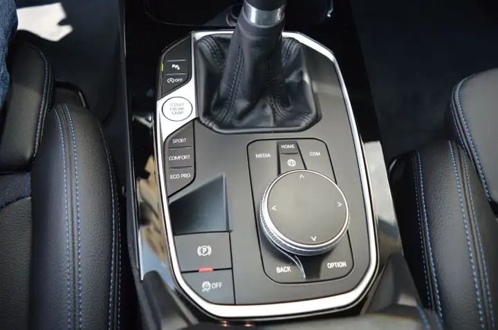 BMW 1 Series • 2021 • 79,000 km 5