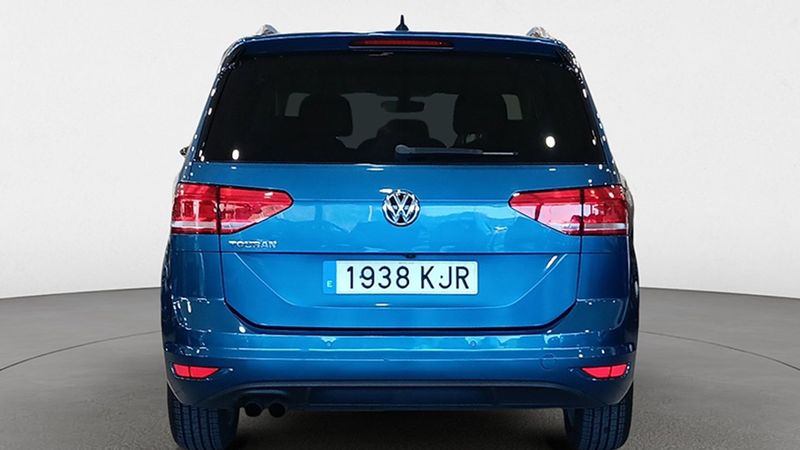 Volkswagen Touran • 2018 • 132,596 km 8