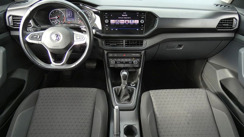 Volkswagen T-Cross • 2020 • 81,189 km 5