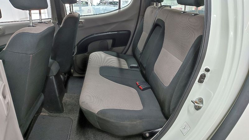 Mitsubishi L200 • 2012 • 163,500 km 7