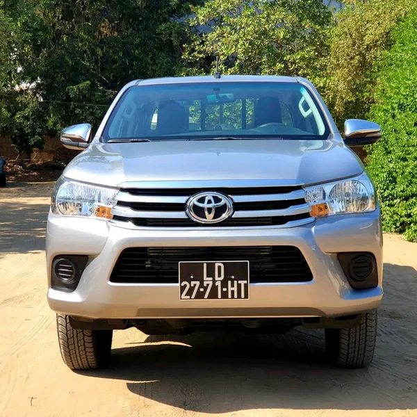 Toyota Hilux • 2022 • 45 km 1