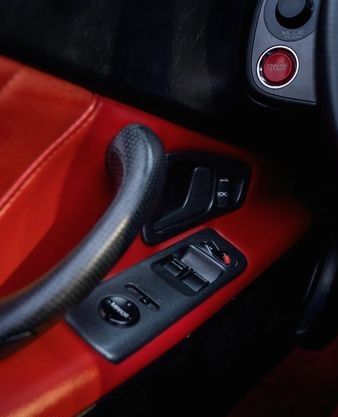 Honda S2000 • 2000 • 149,000 km 21