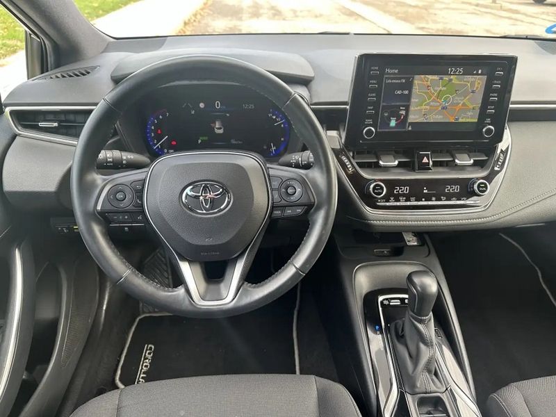 Toyota Corolla • 2019 • 99,000 km 11