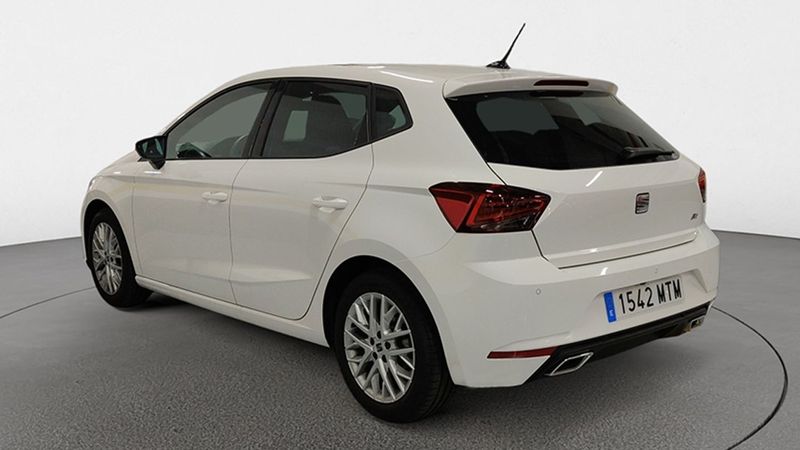 Seat Ibiza • 2024 • 474 km 3