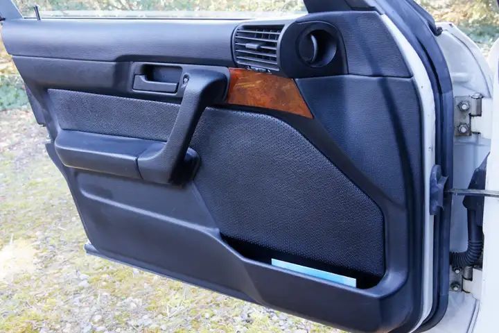 BMW 5 Series • 1988 • 111,425 km 13