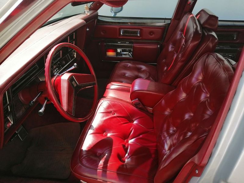 Oldsmobile Regency • 1968 • 5,000 km 5