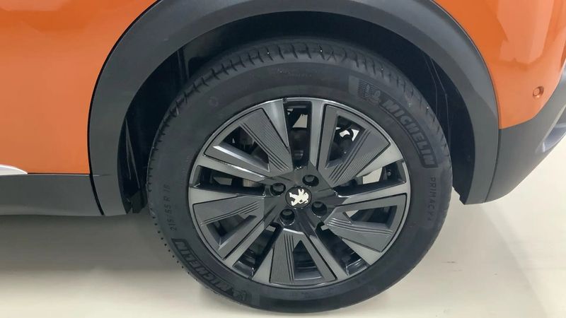 Peugeot 2008 • 2020 • 67,943 km 7