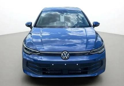 Volkswagen Golf • 2025 • 6,000 km 1