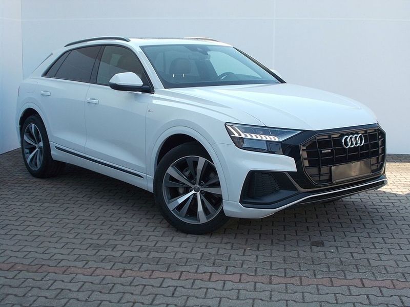 Audi Q8 • 2018 • 39,500 km 3