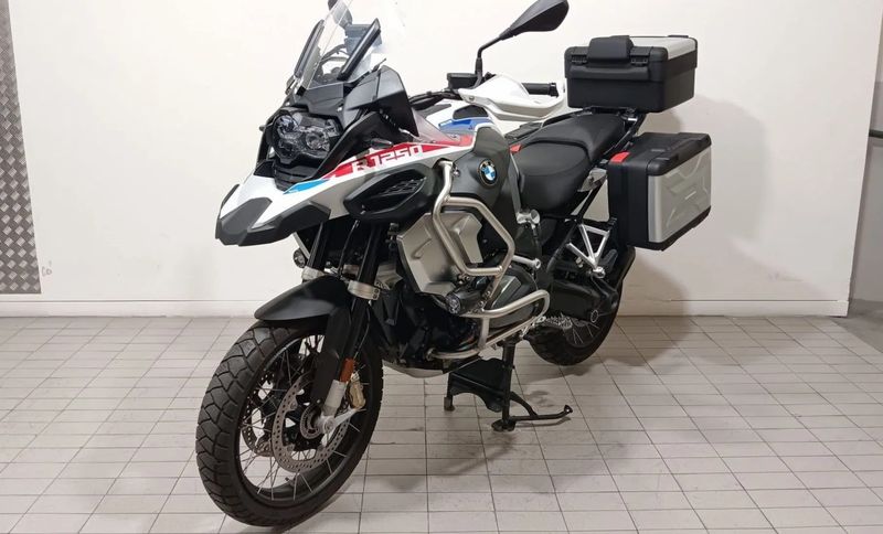 Bmw r1250gs • 2023 • 4,490 km 1