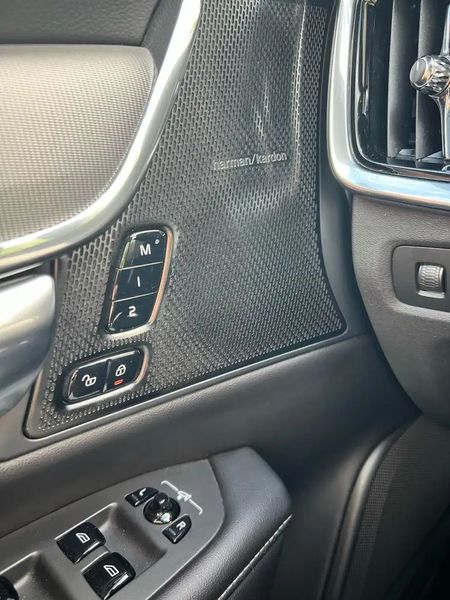 Volvo V90 • 2021 • 120,000 km 15