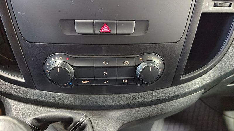 Mercedes-Benz Sprinter • 2018 • 71,002 km 33