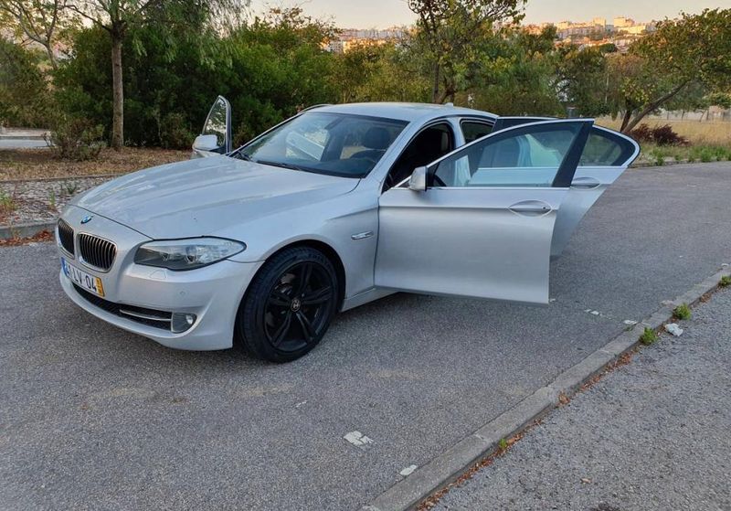 BMW 520D • 2011 • 250,000 km 1