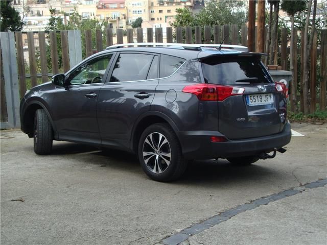 Toyota RAV4 • 2015 • 109,500 km 6