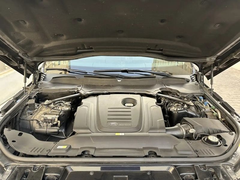 Land Rover Range Rover Sport • 2018 • 149,500 km 10