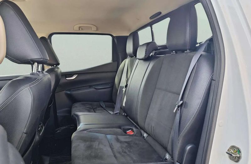 Mercedes-Benz 200 - 300 • 2019 • 104,342 km 7