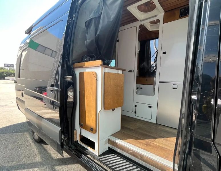 Mercedes-Benz Sprinter • 2012 • 164,500 km 8