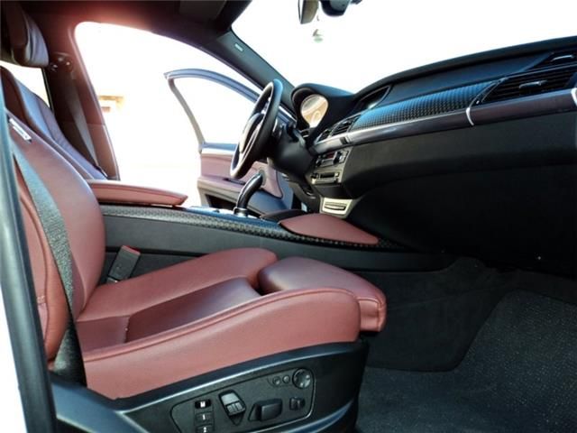 BMW X6 • 2011 • 205,000 km 8