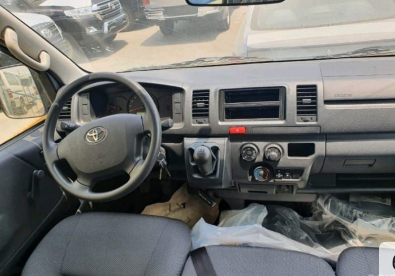 Toyota Hiace • 2016 • 39 km 2