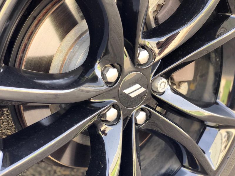 Dodge Challenger • 2017 • 127,000 km 7