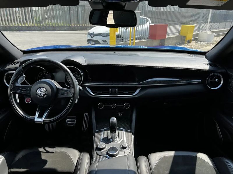 Alfa Romeo Stelvio • 2019 • 107,000 km 4