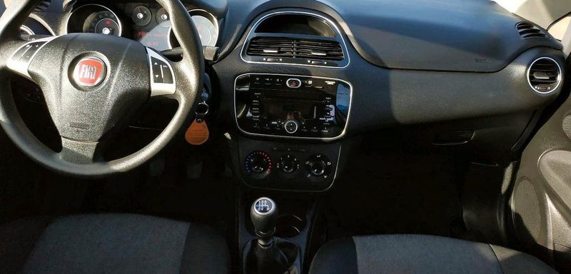 Fiat Punto • 2015 • 69,999 km 5