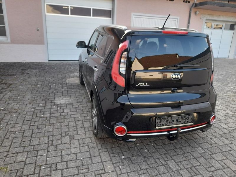 Kia Soul • 2015 • 88,000 km 3