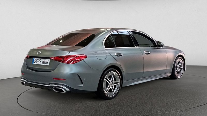 Mercedes-Benz C-Class • 2023 • 19,089 km 5