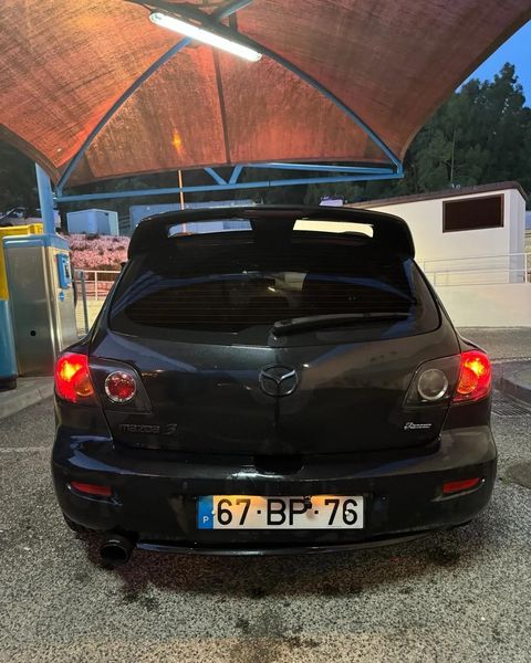 Mazda 3 • 2006 • 178,000 km 5