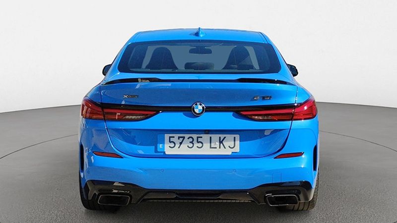 BMW 2 Series • 2020 • 70,235 km 11