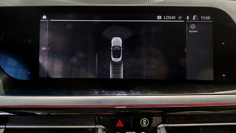 BMW Z4 • 2019 • 62,000 km 17