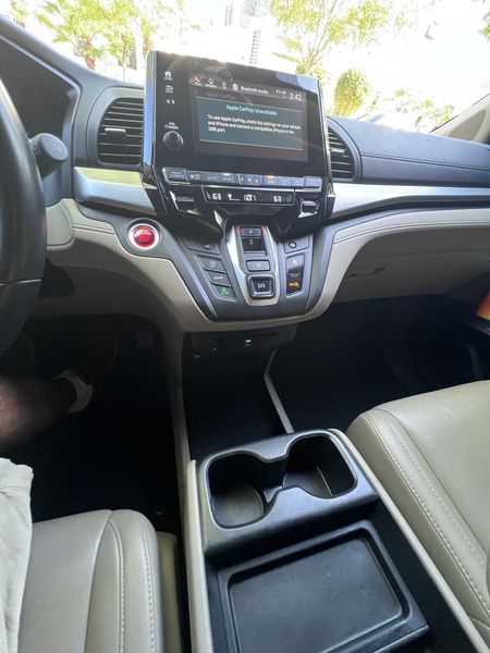 Honda Odyssey • 2020 • 42,000 mi 30