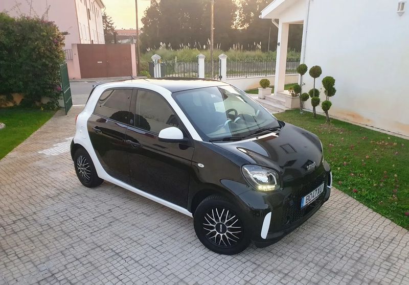 Smart Forfour • 2021 • 21,000 km 2
