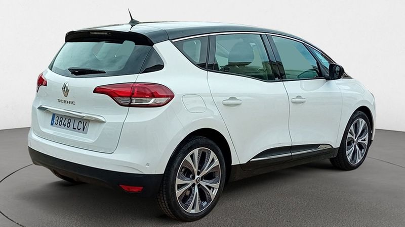 Renault Scénic • 2019 • 7,732 km 6