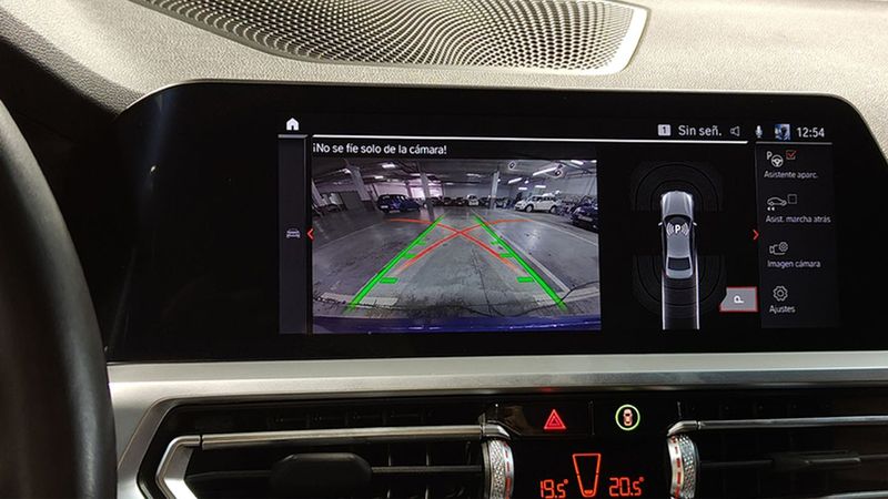 BMW 3 Series • 2022 • 45,000 km 10