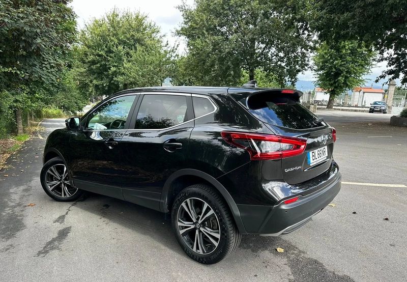 Nissan Qashqai • 2015 • 66,500 km 3
