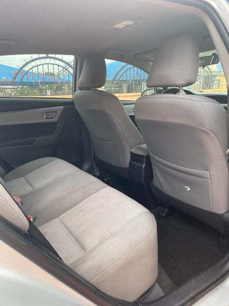 Toyota Corolla • 2015 • 110,213 km 9