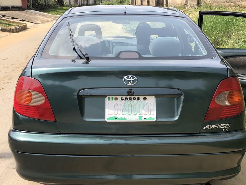 Toyota Avensis • 2000 • 113,997 km 3