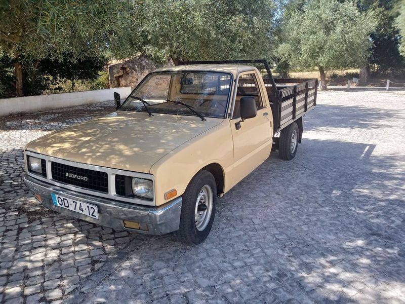 Isuzu Canter • 1987 • 309,000 km 1