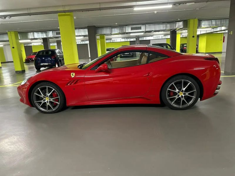 Ferrari California • 2009 • 34,000 km 6