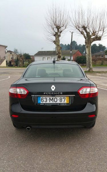 Renault Fluence • 2011 • 200,000 km 3