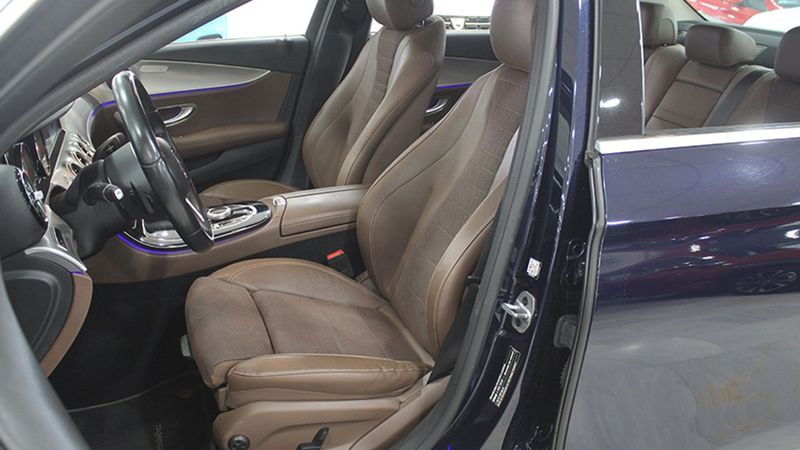 Mercedes-Benz E-Class • 2019 • 41,560 km 12