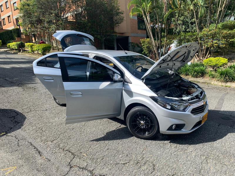 Chevrolet Onix • 2018 • 26,000 km 17