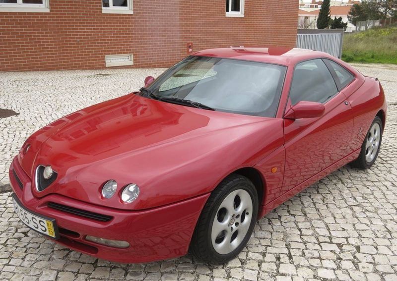 Alfa Romeo GTV • 2001 • 79,999 km 1