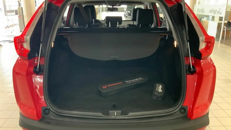 Honda CR-V Hybrid • 2019 • 77,000 km 8