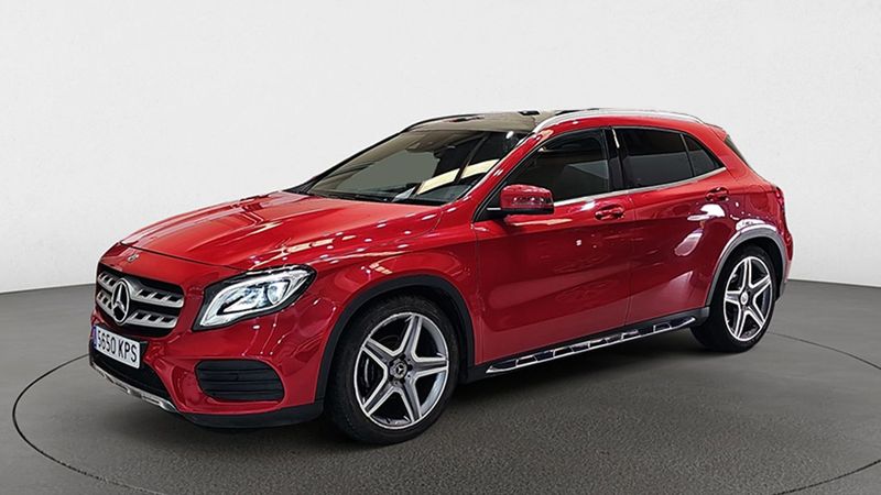 Mercedes-Benz GLA • 2018 • 120,000 km 1