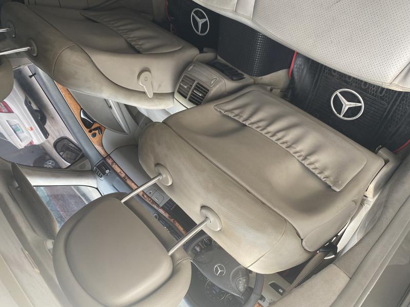 Mercedes-Benz E • 2006 • 185,000 km 5