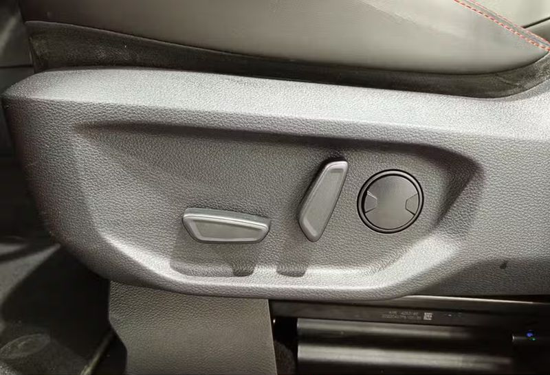 Ford Ranger • 2023 • 23,000 km 6