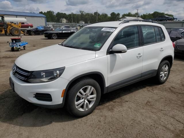 Volkswagen Tiguan • 2017 • 10,000 mi 3
