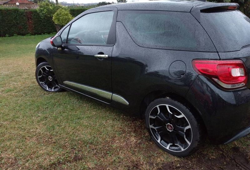 Citroën DS3 • 2010 • 100,000 km 4